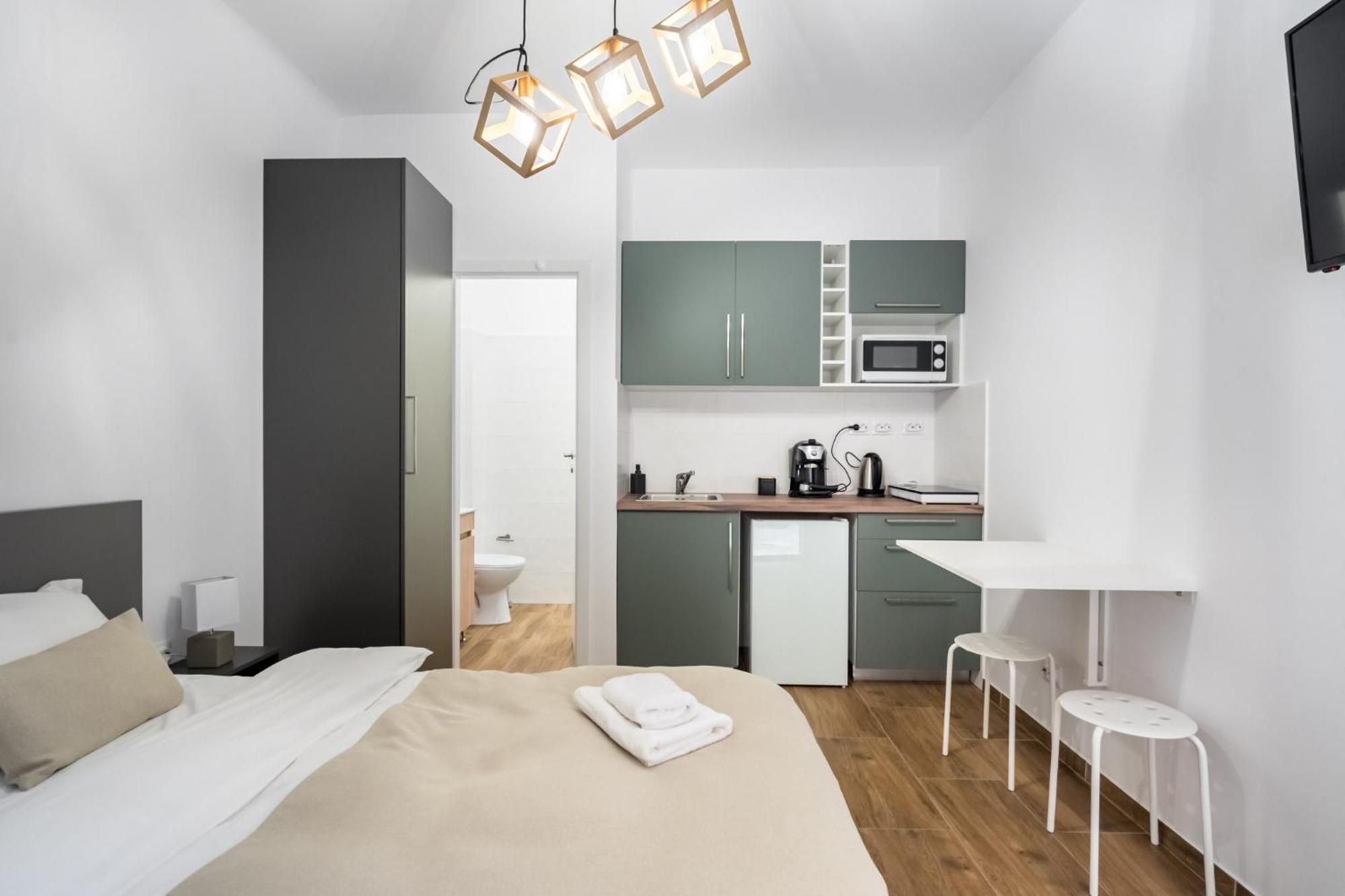 Urban Walls Apartments 5B Букурещ Екстериор снимка