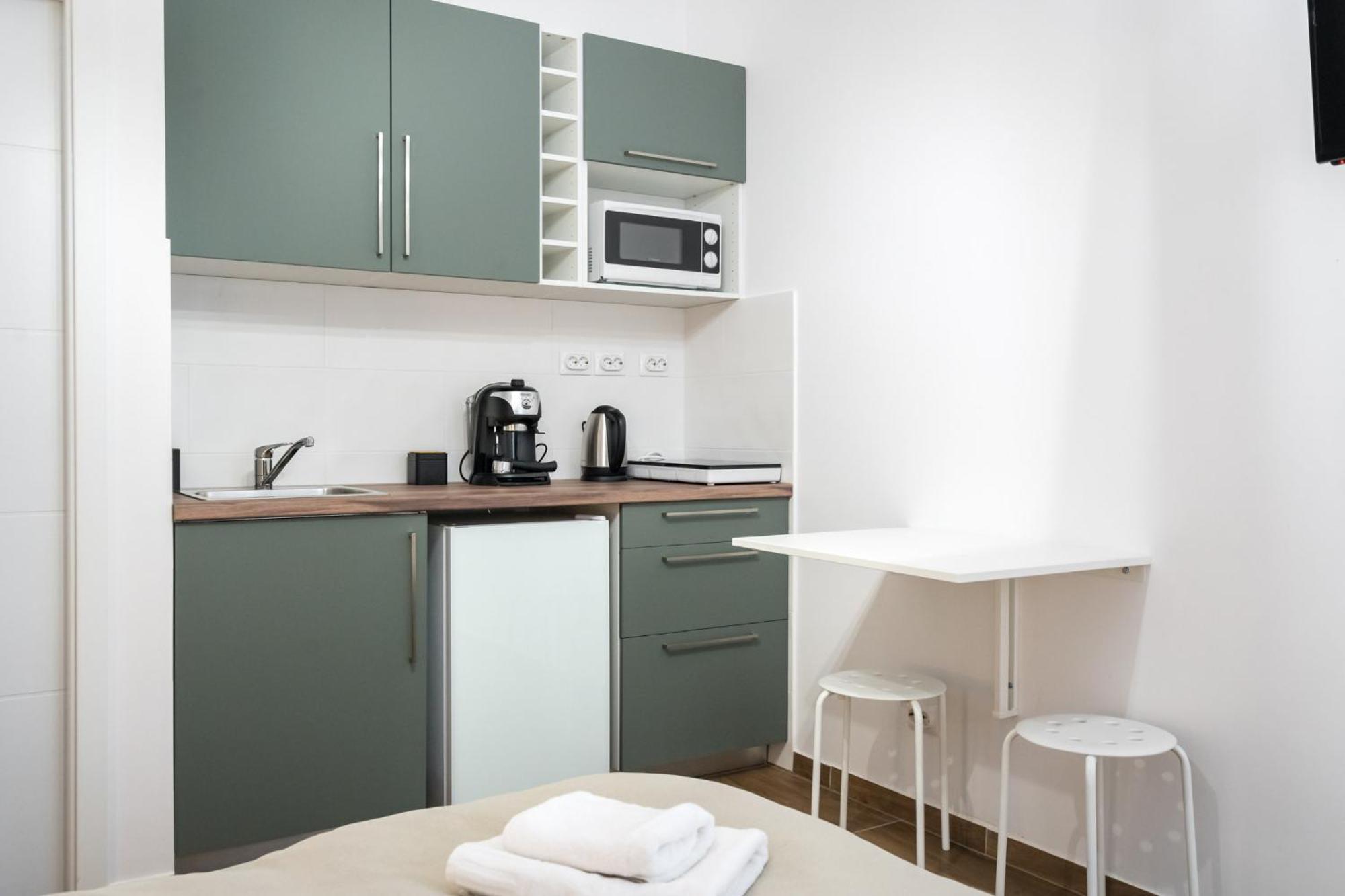 Urban Walls Apartments 5B Букурещ Екстериор снимка